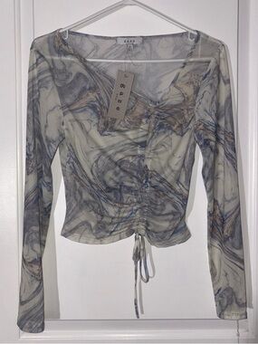 gaze Marble-Print Ruched V-Neck Long Sleeve Top - Blue, Gray, Cream